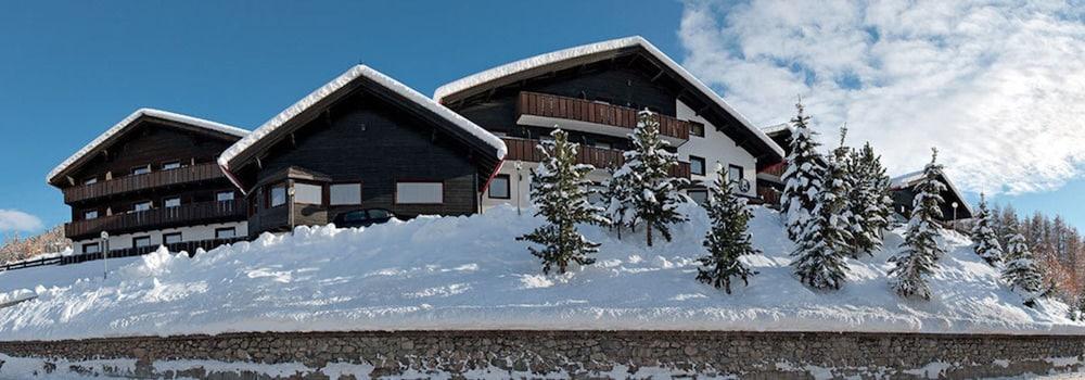 Alexander Charme Hotel Livigno Exterior foto